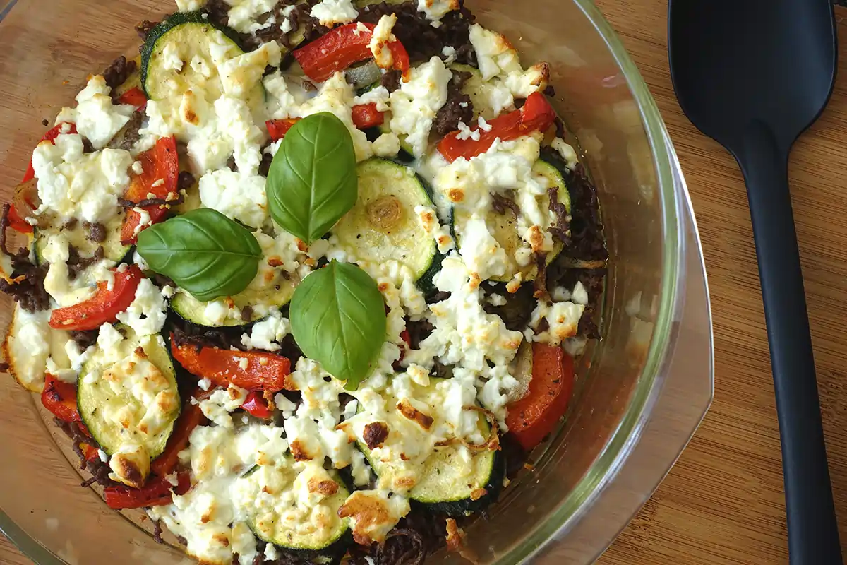Zucchini-Hackfleisch-Auflauf | fitnessdoc.net